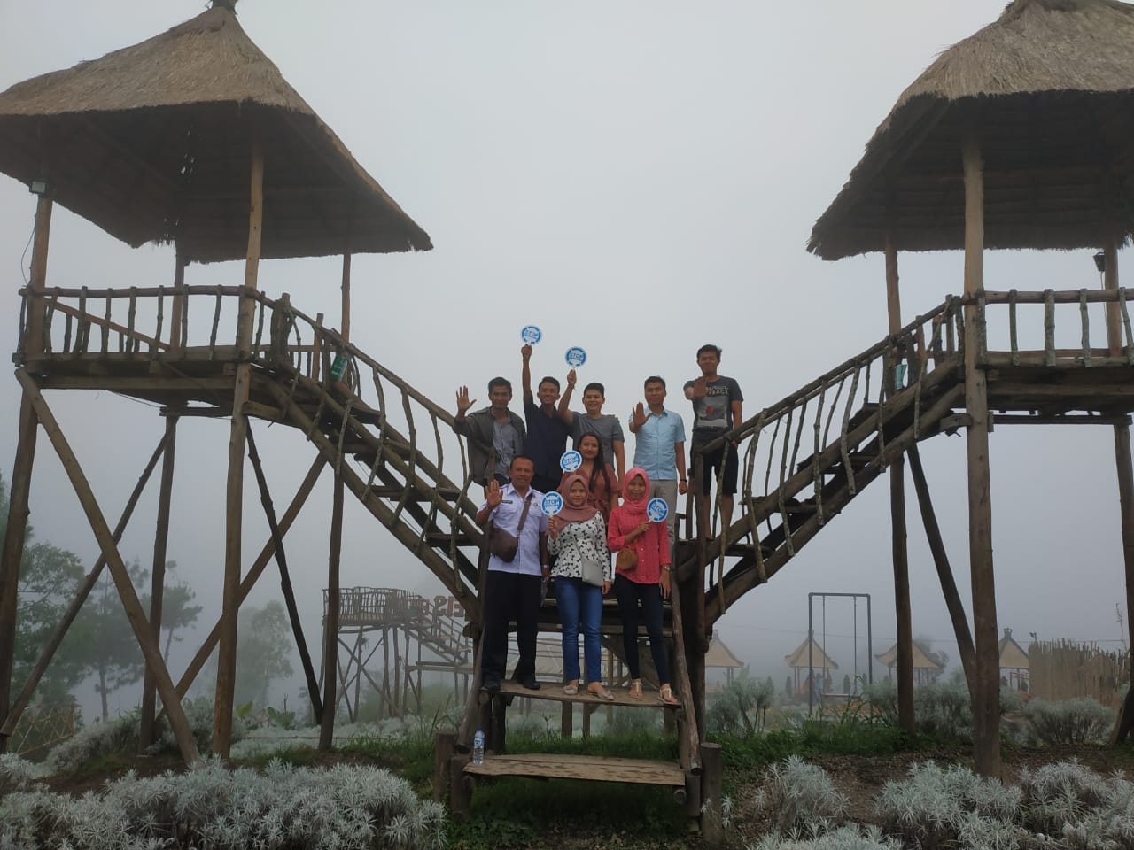 BNNK Karangasem melaksanakan sosialisasi penguatan P4GN dengan tatap muka langsung di Taman Edelwish BNNK Karangasem melaksanakan sosialisasi penguatan P4GN dengan tatap muka langsung di Taman Edelwish