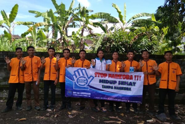 Sosoialisasi Bahaya Narkoba Melalui Media Konvensional Tatap Muka Terhadap Siswa-Siswi di SMK Widya Wisata Graha