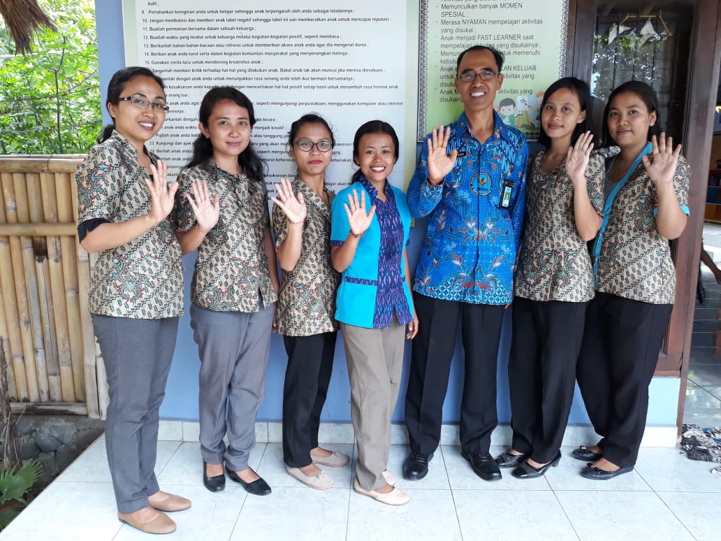 Deseminasi Sosialisasi Informasi P4GN terhadap Guru-guru Pqud Terpadu Cempaka Kids agar bebas dari Peredaran Gelap Narkoba. Deseminasi Sosialisasi Informasi P4GN terhadap Guru-guru Pqud Terpadu Cempaka Kids agar bebas dari Peredaran Gelap Narkoba.