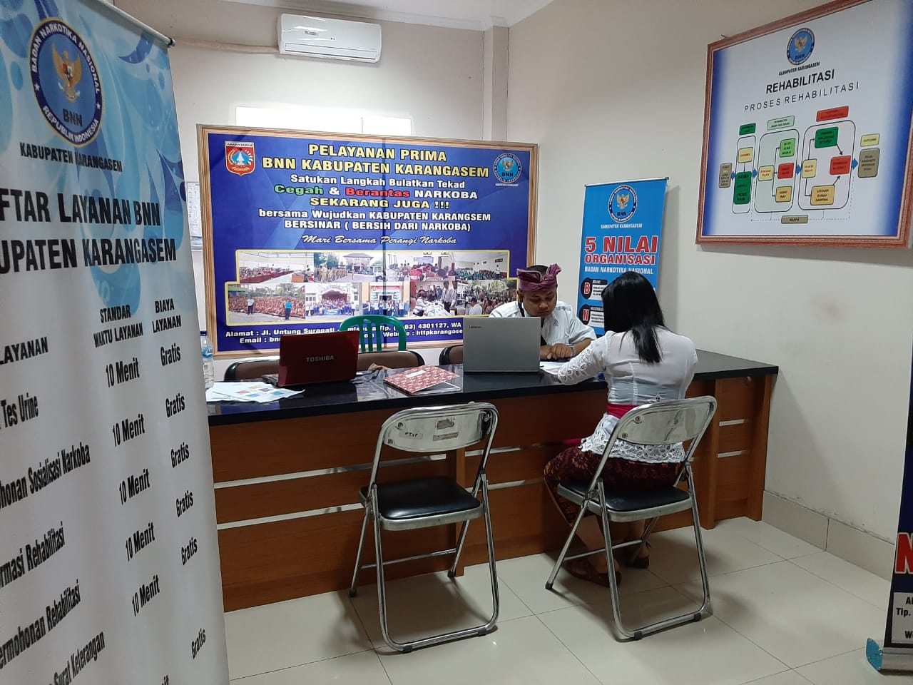 Pelayanan Prima BNN Kabupaten Karangasem di Mall Pelayanan Publik Pemerintah Kabupaten Karangasem Pelayanan Prima BNN Kabupaten Karangasem di Mall Pelayanan Publik Pemerintah Kabupaten Karangasem