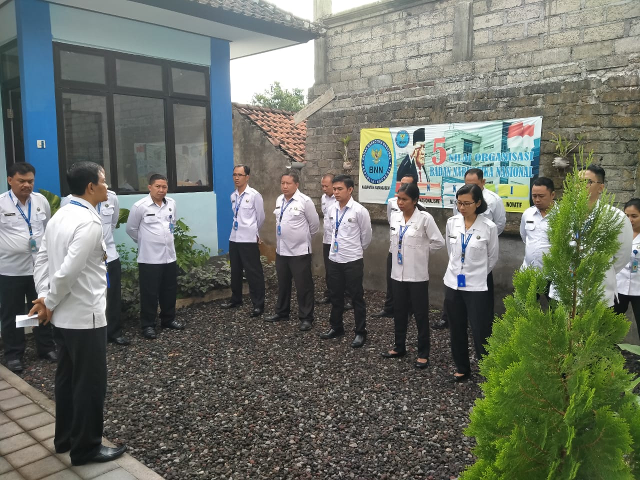BNNK Karangasem Melaksanakan Apel Pagi