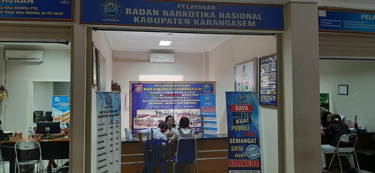 Pelayanan Prima BNN Kabupaten Karangasem di Mall Pelayanan Publik Pemerintah Kabupaten Karangasem