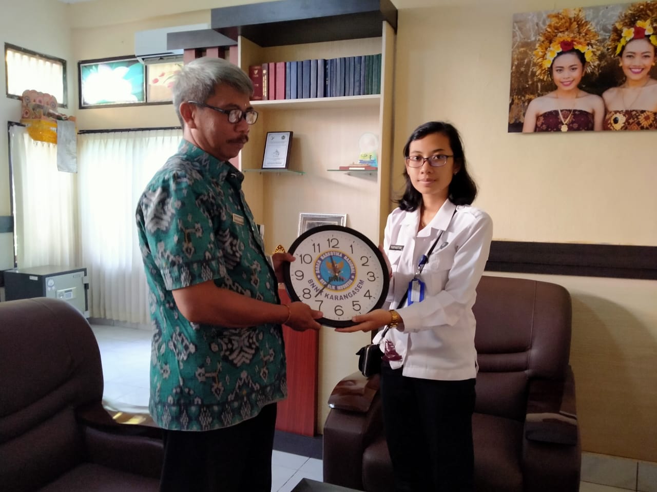 Pelaksanaan Giat Advokasi Pembangunan Berwawasan Anti Narkoba di Kecamatan Manggis Pelaksanaan Giat Advokasi Pembangunan Berwawasan Anti Narkoba di Kecamatan Manggis