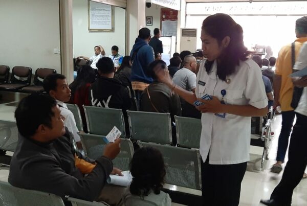 Sosialisasi Informasi P4GN dan pembagian brosur