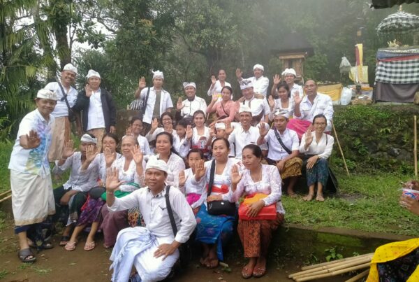Sosialiasi Bahaya Narkoba di Pura Bwah Loka Sosialiasi Bahaya Narkoba di Pura Bwah Loka