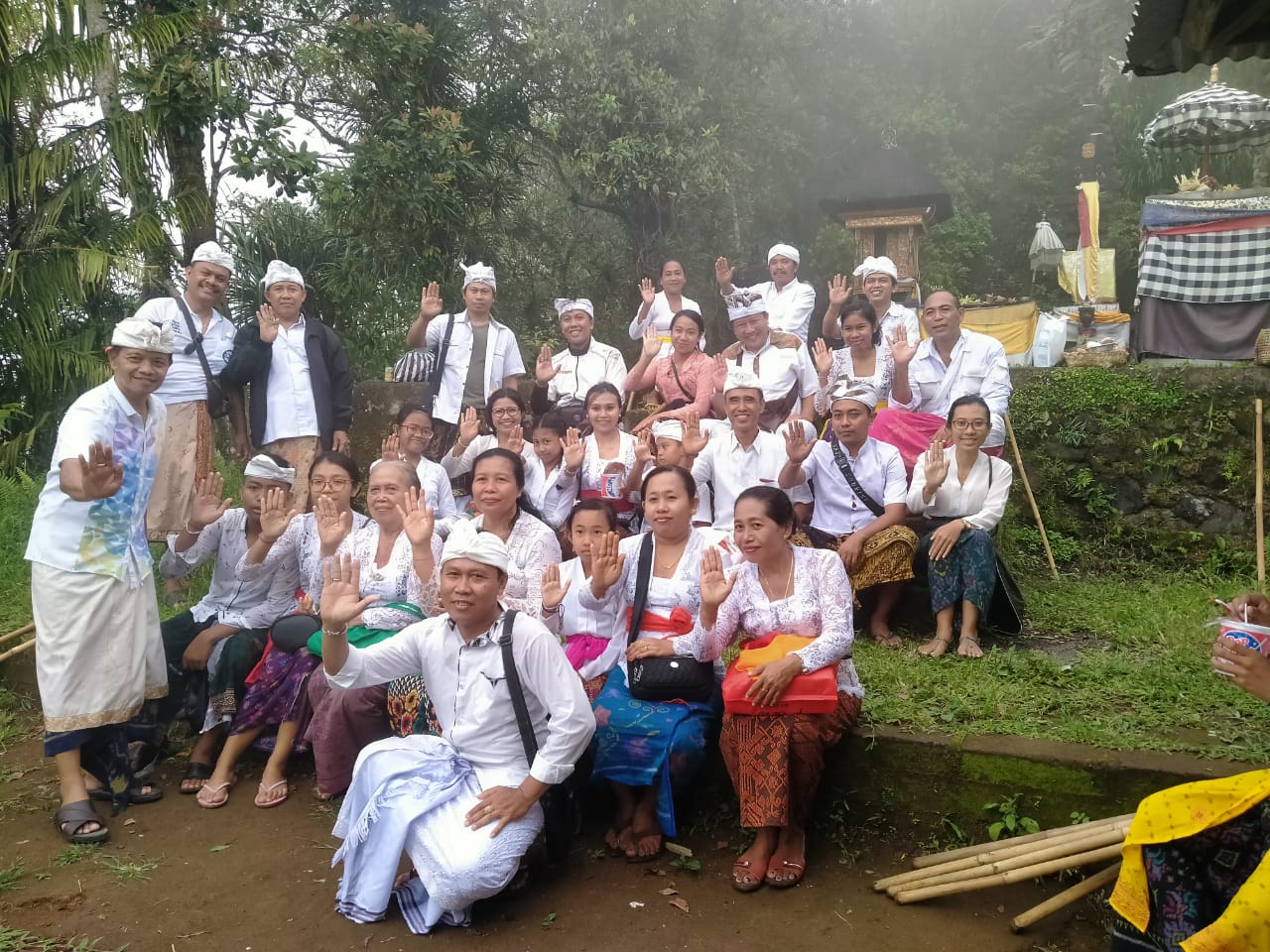 Sosialiasi Bahaya Narkoba di Pura Bwah Loka Sosialiasi Bahaya Narkoba di Pura Bwah Loka