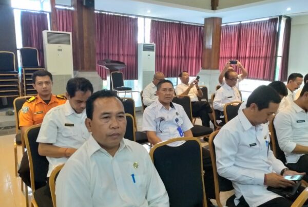 Rapat Rutin Pemkab. Karangasem di Rapat Rutin Pemkab. Karangasem di