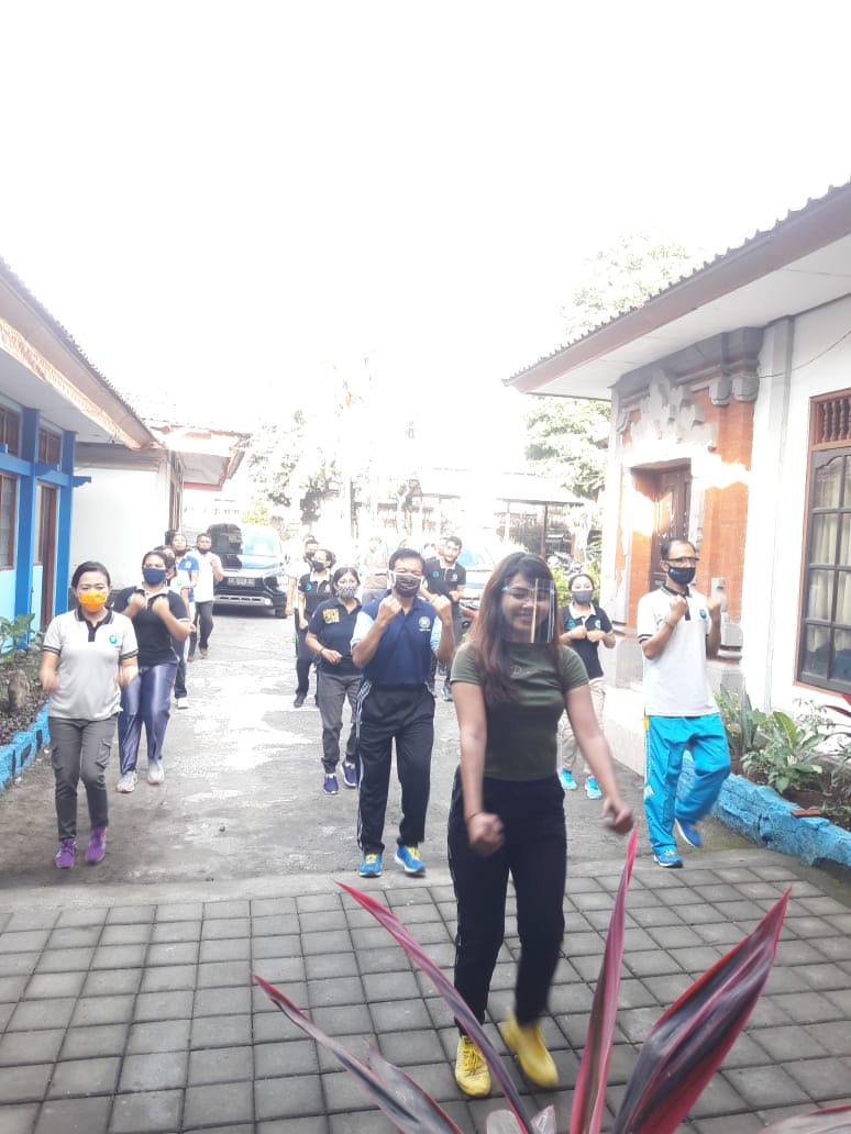 Pembinaan Jasmani Pegawai BNNK Karangasem Pembinaan Jasmani Pegawai BNNK Karangasem