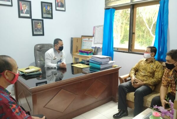 Advokasi terkait layanan Rehabilitasi dan Pascarehabilitasi bagi warga binaan (penyalahguna Narkotika) Bapas Kelas II Karangasem yang sedang menjalani masa pembebasan bersyarat.