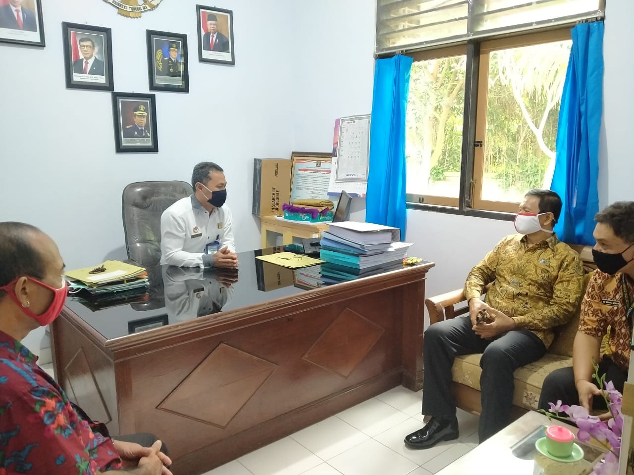 Advokasi terkait layanan Rehabilitasi dan Pascarehabilitasi bagi warga binaan (penyalahguna Narkotika) Bapas Kelas II Karangasem yang sedang menjalani masa pembebasan bersyarat. Advokasi terkait layanan Rehabilitasi dan Pascarehabilitasi bagi warga binaan (penyalahguna Narkotika) Bapas Kelas II Karangasem yang sedang menjalani masa pembebasan bersyarat.