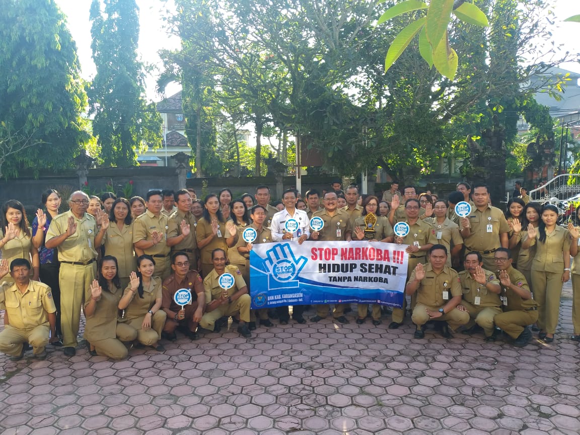 BNNK Karangasem Bersinergi Dengan Dinas Pertanian Kab. Karangasem Lakukan Giat Asistensi Penguatan P4GN Terhadap Staf ASN dan Kontrak BNNK Karangasem Bersinergi Dengan Dinas Pertanian Kab. Karangasem Lakukan Giat Asistensi Penguatan P4GN Terhadap Staf ASN dan Kontrak