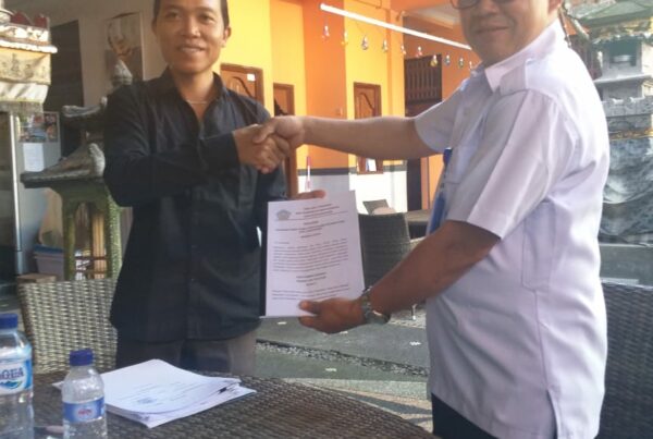 SUPERVISI ASISTENSI ADVOKASI BERWAWASAN ANTI NARKOBA di DESA ADAT PADANG BAY