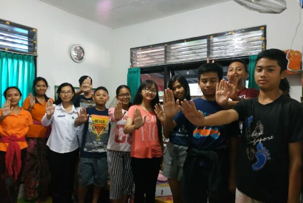 Diseminasi Informasi P4GN melalui tatap muka kepada pengajar dan peserta didik Les Private Elly Diseminasi Informasi P4GN melalui tatap muka kepada pengajar dan peserta didik Les Private Elly