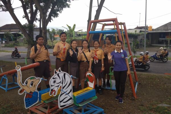 Desiminasi Sosialisasi Informasi P4GN terhadap Beberapa Siswa-Siswi SMP N 3 Amlapura agar bebas dari penyalahguna narkoba