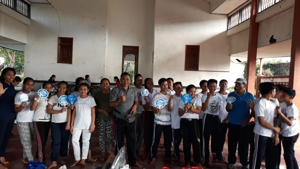 Deseminasi Sosialisasi Informasi P4GN terhadap Anak-Anak Penghuni Yayasan Yasa Kerti agar bebas dari Peredaran Gelap Narkoba. Deseminasi Sosialisasi Informasi P4GN terhadap Anak-Anak Penghuni Yayasan Yasa Kerti agar bebas dari Peredaran Gelap Narkoba.