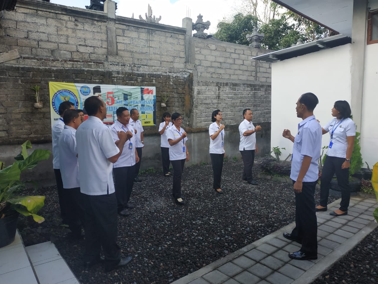 BNNK Karangasem Melaksanakan Apel Pagi BNNK Karangasem Melaksanakan Apel Pagi