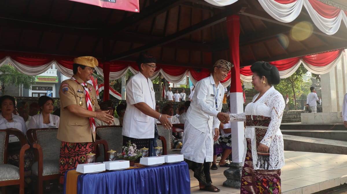 Upacara Bendera Memperingati Hari Jadi Provinsi Bali ke-61 dan HUT Pramuka ke-58
