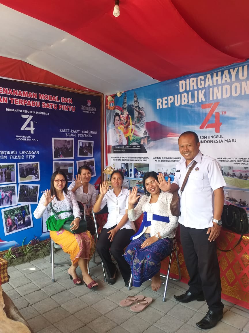 Diseminasi Sosialisasi Informasi P4GN terhadap Beberapa Staf Dinas Penanaman Modal dan Pelayanan Terpadu Satu Pintu agar bebas dari Peredaran Gelap Narkoba. Diseminasi Sosialisasi Informasi P4GN terhadap Beberapa Staf Dinas Penanaman Modal dan Pelayanan Terpadu Satu Pintu agar bebas dari Peredaran Gelap Narkoba.