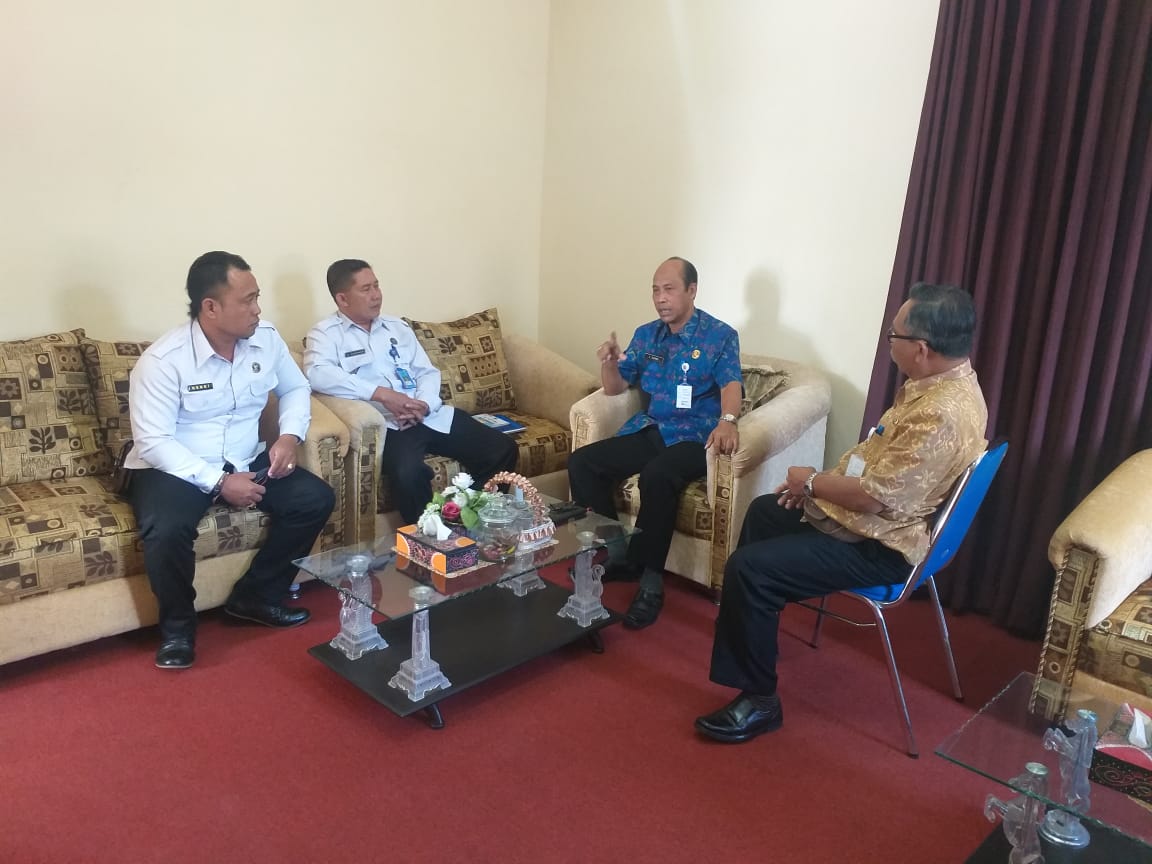 Advokasi dan Monitoring terkait Inpres 6 Tahun 2018 di Kesbang Pol Kab. Karangasem Advokasi dan Monitoring terkait Inpres 6 Tahun 2018 di Kesbang Pol Kab. Karangasem