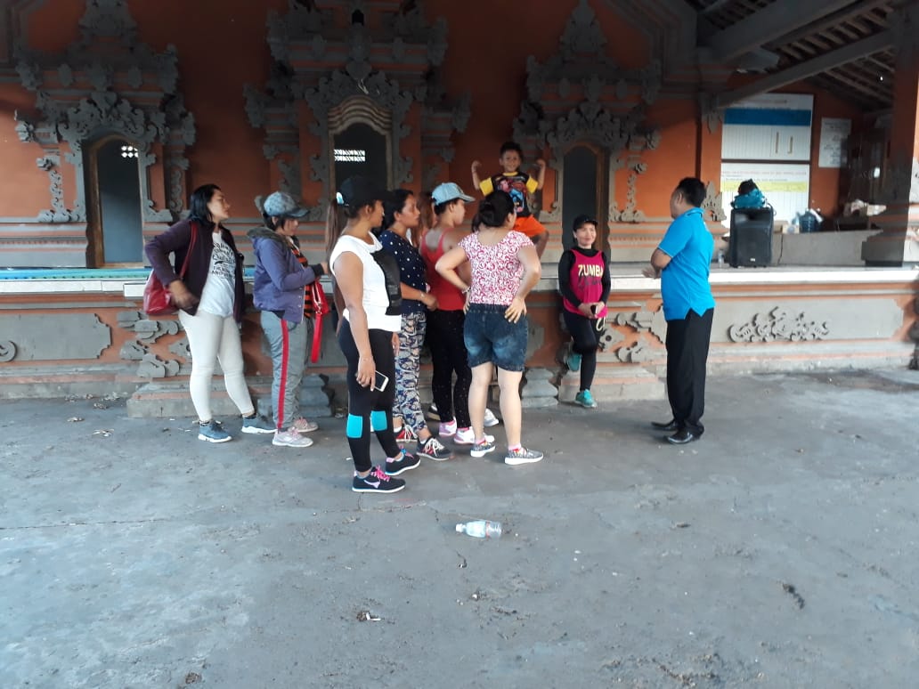 Sosialisasi Terkait Penguatan P4GN (Pencegahan, Pemberantasan, Penyalahgunaan dan Peredaran Gelap Narkoba), pada Komunitas Senam ZUMBA Sosialisasi Terkait Penguatan P4GN (Pencegahan, Pemberantasan, Penyalahgunaan dan Peredaran Gelap Narkoba), pada Komunitas Senam ZUMBA