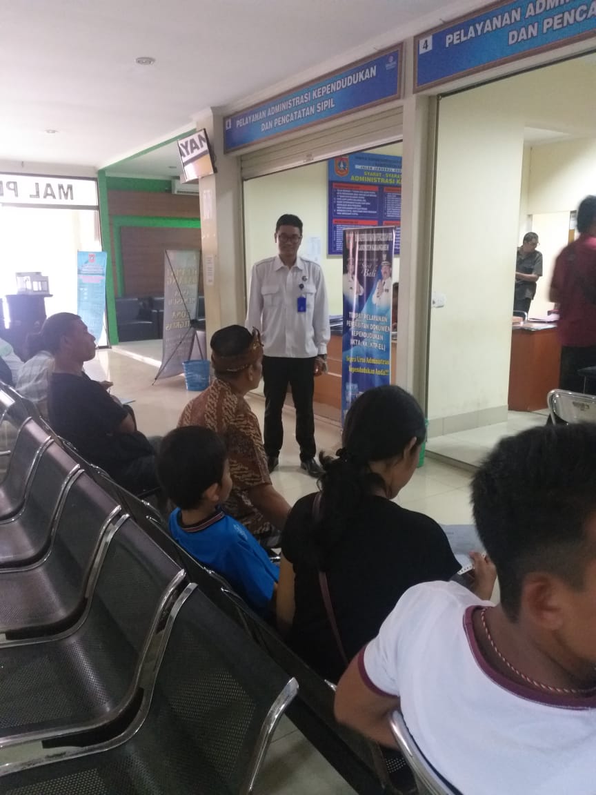 Sosialisasi Bahaya Narkoba di Mall Pelayanan Publik Kab. Karangasem Sosialisasi Bahaya Narkoba di Mall Pelayanan Publik Kab. Karangasem