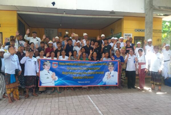 Sinergitas PEMDA Bagian Kesra dengan BNNK Karangasem melaksanakan Giat Sosialisasi Pembinaan Kemiskinan Kultur di Kecamatan Rendang Kab.Karangasem