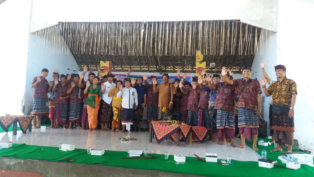 Sinergitas PEMDA Bagian Kesra dengan BNNK Karangasem melaksanakan Giat Sosialisasi Pembinaan Kemiskinan Kultur di Kecamatan Manggis Kab.Karangasem