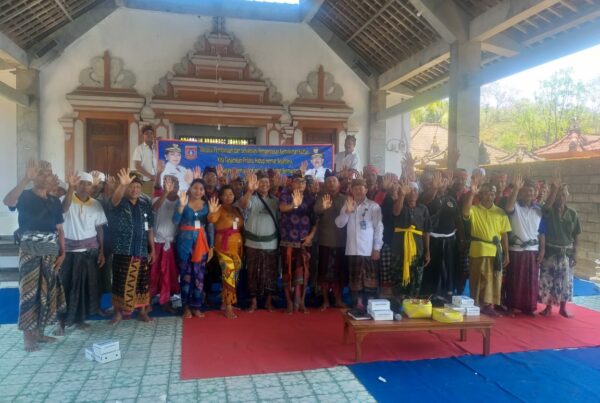 Sinergitas PEMDA Bagian Kesra dengan BNNK Karangasem melaksanakan Giat Sosialisasi Pembinaan Kemiskinan Kultur di Kecamatan Abang Kab.Karangasem