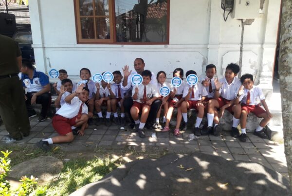 Diseminasi Informasi P4GN terhadap Siswa- Siswi SD yang sedang berada di Kantor KORWIL Kab. Karangasem untuk mewujudkan peserta yang bersih, sehat berwawasan anti narkoba