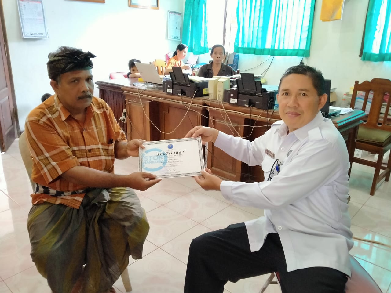 Koordinasi penguatan P4GN kepada Pegawai Desa Bugbug Koordinasi penguatan P4GN kepada Pegawai Desa Bugbug