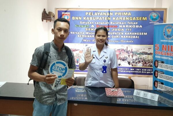 Pelayanan Prima BNN Kabupaten Karangasem di Mall Pelayanan Publik Pemerintah Kabupaten Karangasem Pelayanan Prima BNN Kabupaten Karangasem di Mall Pelayanan Publik Pemerintah Kabupaten Karangasem