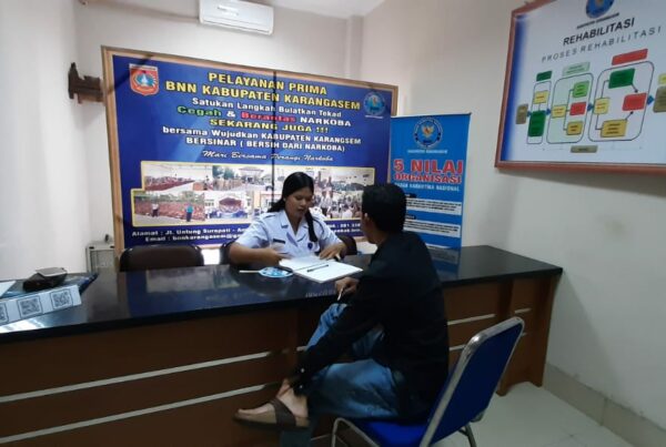Pelayanan Prima BNN Kabupaten Karangasem di Mall Pelayanan Publik Pemerintah Kabupaten Karangasem Pelayanan Prima BNN Kabupaten Karangasem di Mall Pelayanan Publik Pemerintah Kabupaten Karangasem