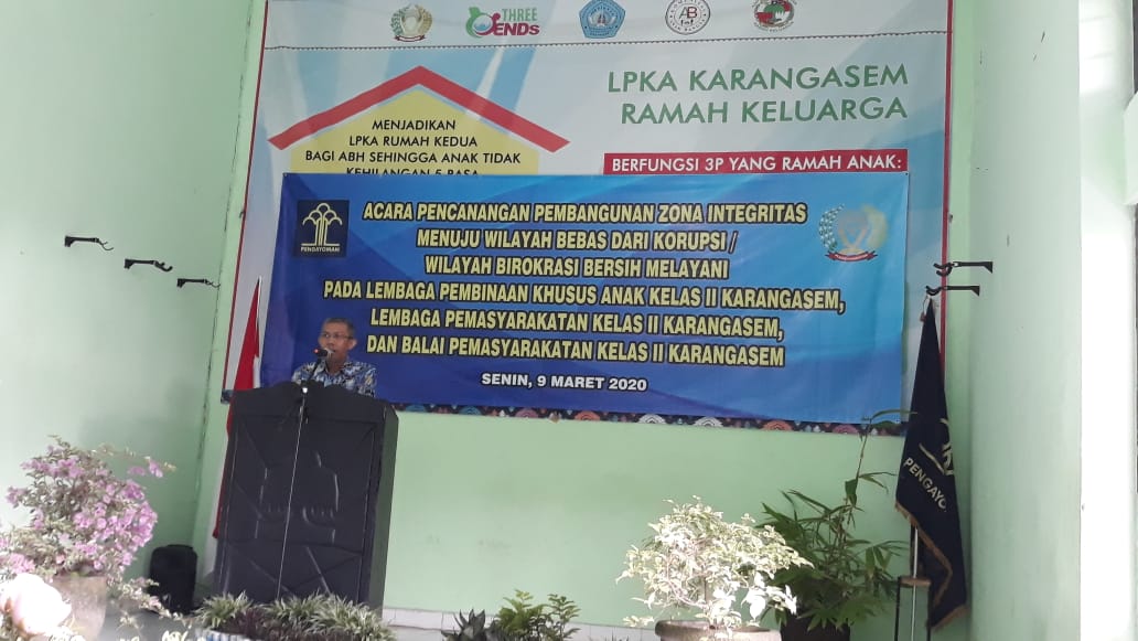 Acara Pelaksanaan Pencanangan Pembangunan ZI menuju WBK dan WBBM di Lembaga Pemasyarakatan Kelas IIB Karangasem, Lembaga Peminaan Khusus Anak Kelas II Karangasem, Balai Pemasyarakatan Kelas II Karangasem Acara Pelaksanaan Pencanangan Pembangunan ZI menuju WBK dan WBBM di Lembaga Pemasyarakatan Kelas IIB Karangasem, Lembaga Peminaan Khusus Anak Kelas II Karangasem, Balai Pemasyarakatan Kelas II Karangasem