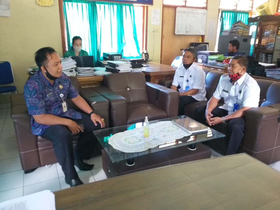 Koordinasi Dengan kabid Pemdes Tentang Rencana Sosialisasi Penguatan P4GN terhadap para Perbekel di Kabupaten Karangasem Koordinasi Dengan kabid Pemdes Tentang Rencana Sosialisasi Penguatan P4GN terhadap para Perbekel di Kabupaten Karangasem