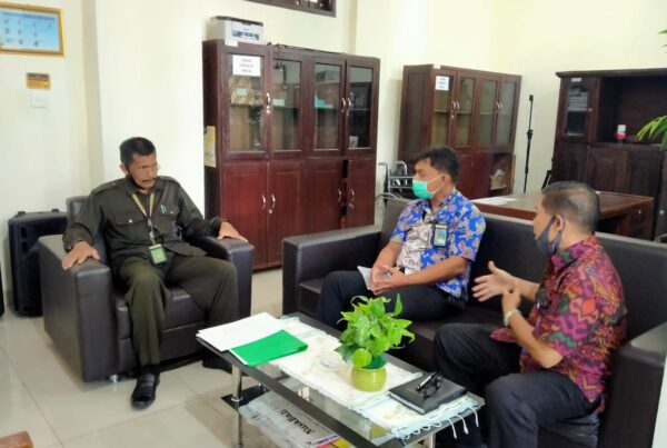 Koordinasi terkait Pelaksanaan kegiatan Tes Urine di Kantor Pengadilan Negeri Amlapura