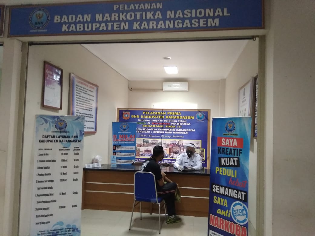 Pelayanan Prima BNN Kabupaten Karangasem di Mall Pelayanan Publik Pemerintah Kabupaten Karangasem Pelayanan Prima BNN Kabupaten Karangasem di Mall Pelayanan Publik Pemerintah Kabupaten Karangasem