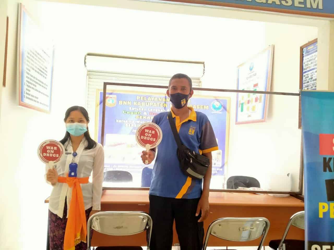 Pelayanan Prima BNN Kabupaten Karangasem di Mall Pelayanan Publik Pemerintah Kabupaten Karangasem di Mall Pelayanan Publik Kab. Karangasem Pelayanan Prima BNN Kabupaten Karangasem di Mall Pelayanan Publik Pemerintah Kabupaten Karangasem di Mall Pelayanan Publik Kab. Karangasem