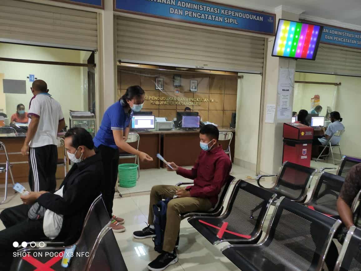 KIE P4GN di Mall Pelayanan Publik Kab.Karangasem KIE P4GN di Mall Pelayanan Publik Kab.Karangasem