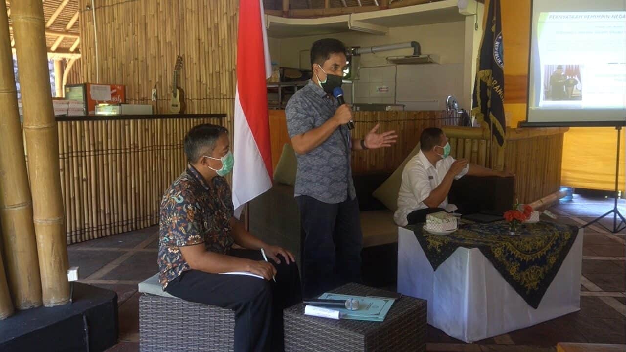 RAPAT KOORDINASI PELAKSANAAN FASILITASI ADVOKASI KETAHANAN KELUARGA ANTI NARKOBA BERBASIS SUMBER DAYA PEMBANGUNAN DESA RAPAT KOORDINASI PELAKSANAAN FASILITASI ADVOKASI KETAHANAN KELUARGA ANTI NARKOBA BERBASIS SUMBER DAYA PEMBANGUNAN DESA