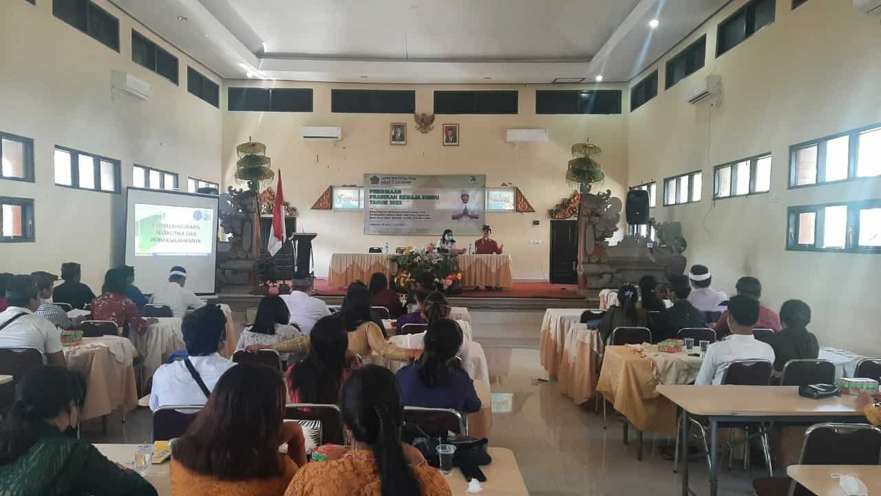 SOSIALISASI TERKAIT PENCEGAHAN & PEMBERANTASAN PENYALAHGUNA NARKOBA SOSIALISASI TERKAIT PENCEGAHAN & PEMBERANTASAN PENYALAHGUNA NARKOBA