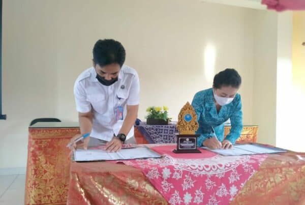 PENANDATANGANAN PERJANJIAN KERJASAMA (PKS) P4GN ANTARA BNNK KABUPATEN KARANGASEM & TP PKK KAB. KARANGASEM