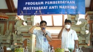 RAPAT KERJA PROGRAM PEMBERDAYAAN MASYARAKAT ANTI NARKOBA DI LINGKUNGAN MASYARAKAT RAPAT KERJA PROGRAM PEMBERDAYAAN MASYARAKAT ANTI NARKOBA DI LINGKUNGAN MASYARAKAT