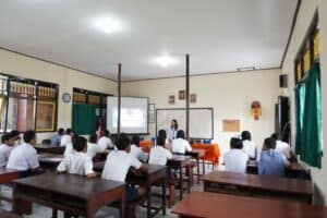 BNN KABUPATEN KARANGASEM SOSIALISASI MPLS SMA/K DI KARANGASEM | WUJUDKAN SEKOLAH BERSINAR BNN KABUPATEN KARANGASEM SOSIALISASI MPLS SMA/K DI KARANGASEM | WUJUDKAN SEKOLAH BERSINAR