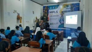 BNN KABUPATEN KARANGASEM SOSIALISASI MPLS SMA/K DI KARANGASEM | WUJUDKAN SEKOLAH BERSINAR BNN KABUPATEN KARANGASEM SOSIALISASI MPLS SMA/K DI KARANGASEM | WUJUDKAN SEKOLAH BERSINAR
