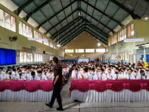 BNN KABUPATEN KARANGASEM SOSIALISASI MPLS SMA/K DI KARANGASEM | WUJUDKAN SEKOLAH BERSINAR BNN KABUPATEN KARANGASEM SOSIALISASI MPLS SMA/K DI KARANGASEM | WUJUDKAN SEKOLAH BERSINAR
