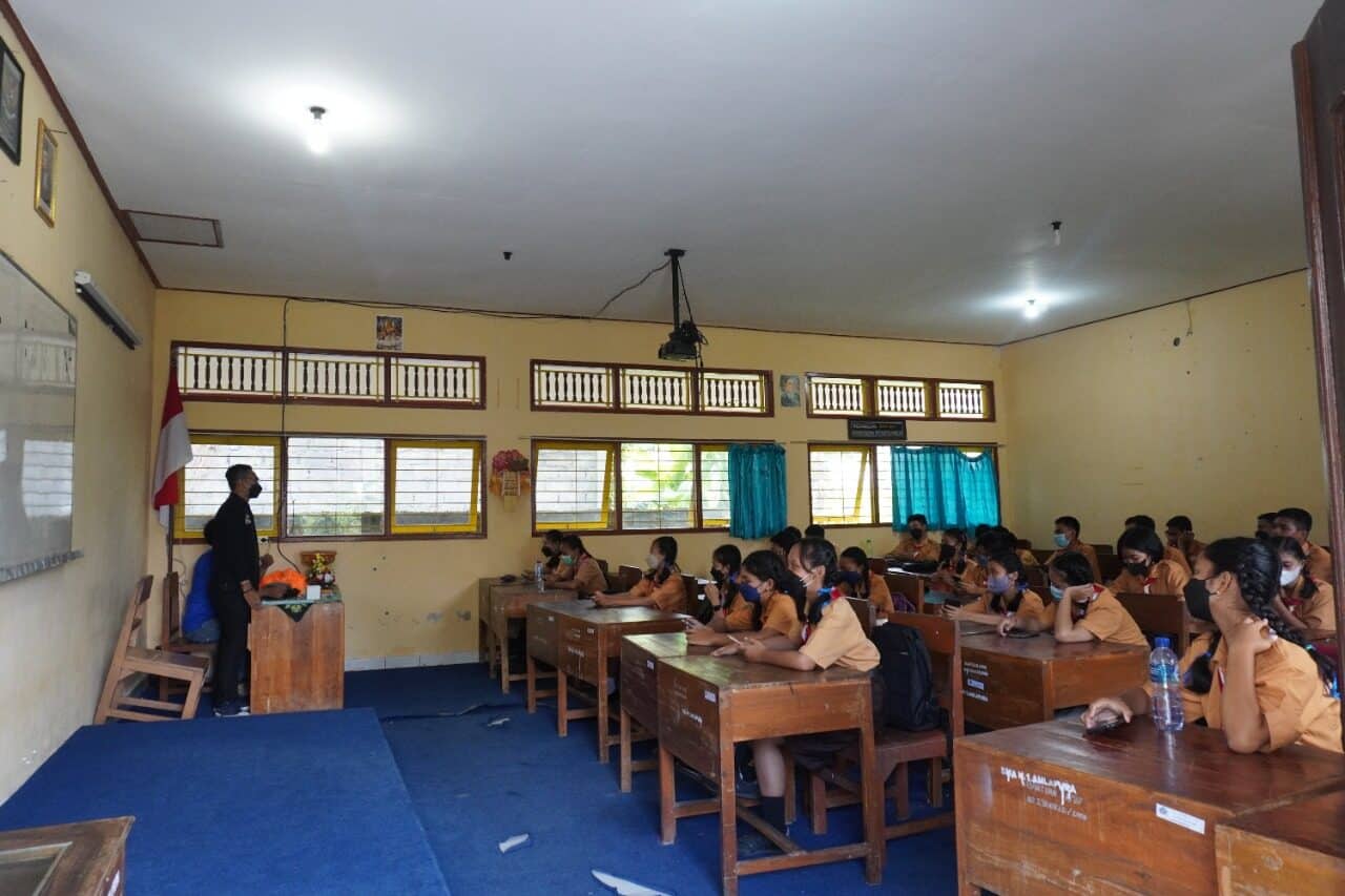 BNNK KARANGASEM GOES TO SMAN 1 AMLAPURA Konsep Otomatis