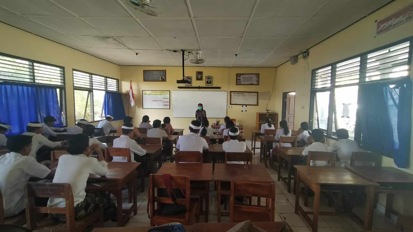 BNNK KARANGASEM GOES TO SMK N 1 KUBU BNNK KARANGASEM GOES TO SMK N 1 KUBU