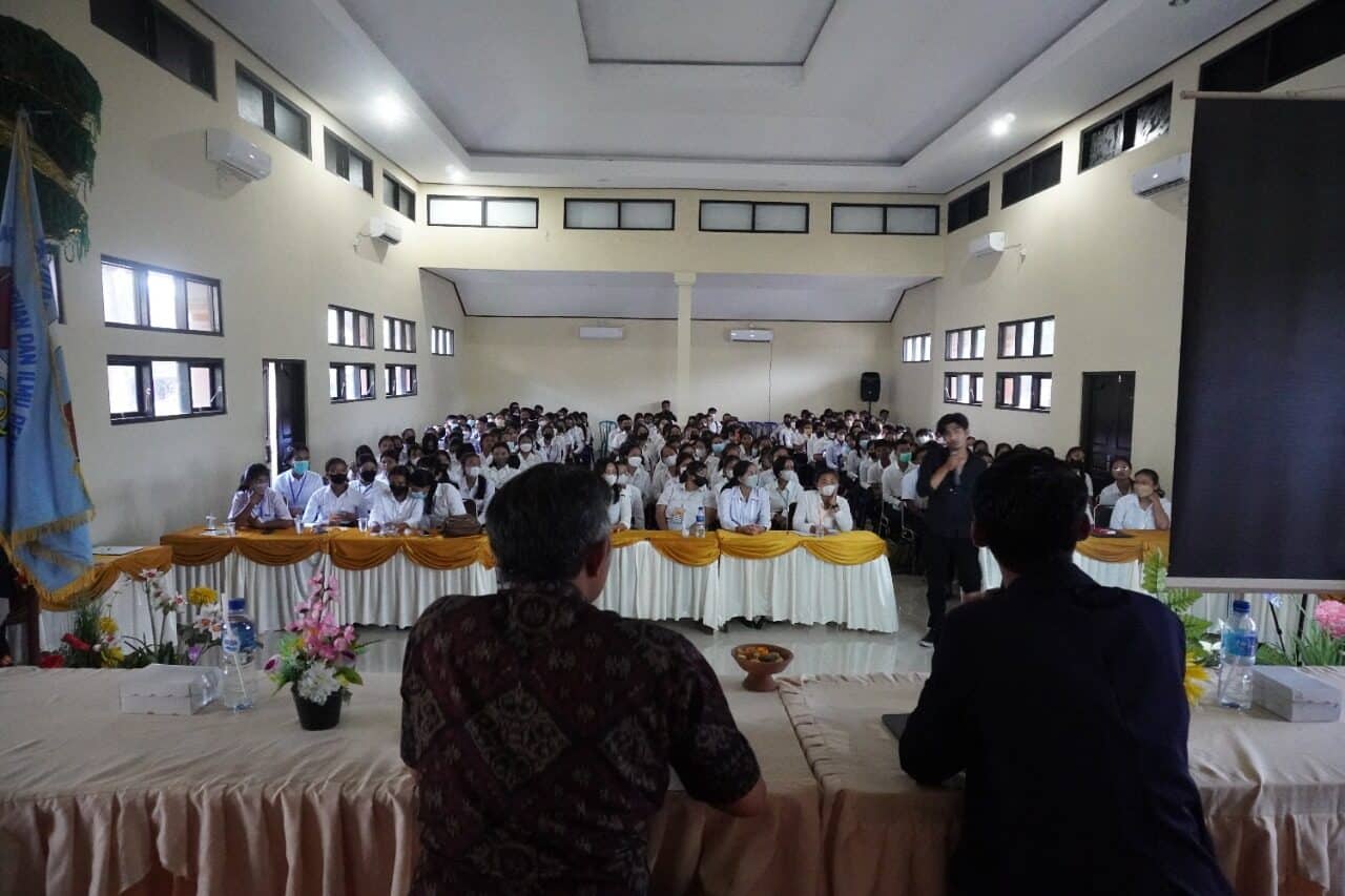 SOSIALISASI P4GN STKIP AGAMA HINDU AMLAPURA SOSIALISASI P4GN STKIP AGAMA HINDU AMLAPURA