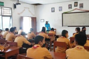 BNN GOES TO SMA N 3 AMLAPURA