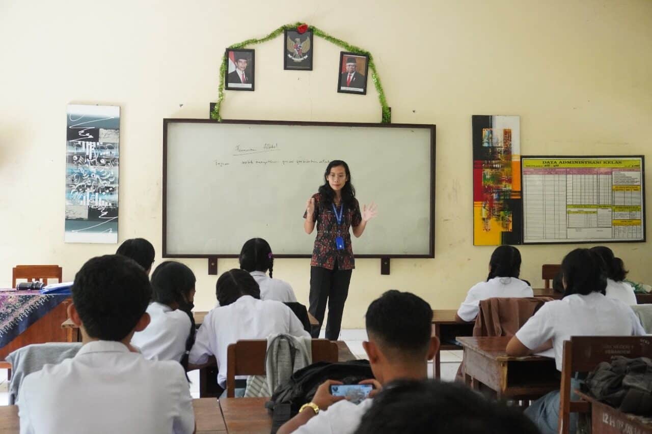 BNN GOES TO SMA N 1 BEBANDEM SOSIALISASI PENCEGAHAN DAN PENANGGULANGAN PENYALAHGUNAAN NARKOBA